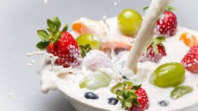 mengkonsumsi susu dan buah bersamaan