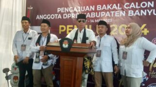 Nouval Badri, Ketua DPC Partai Gerindra