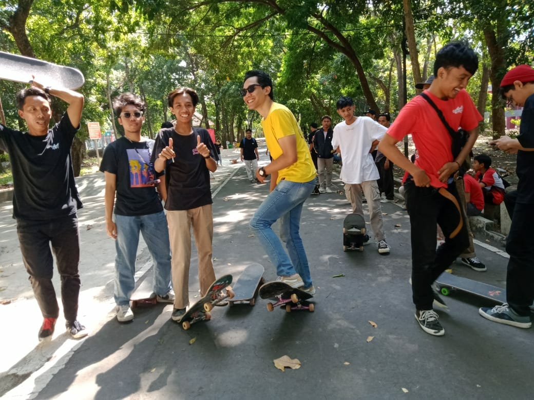 Skateboarding day