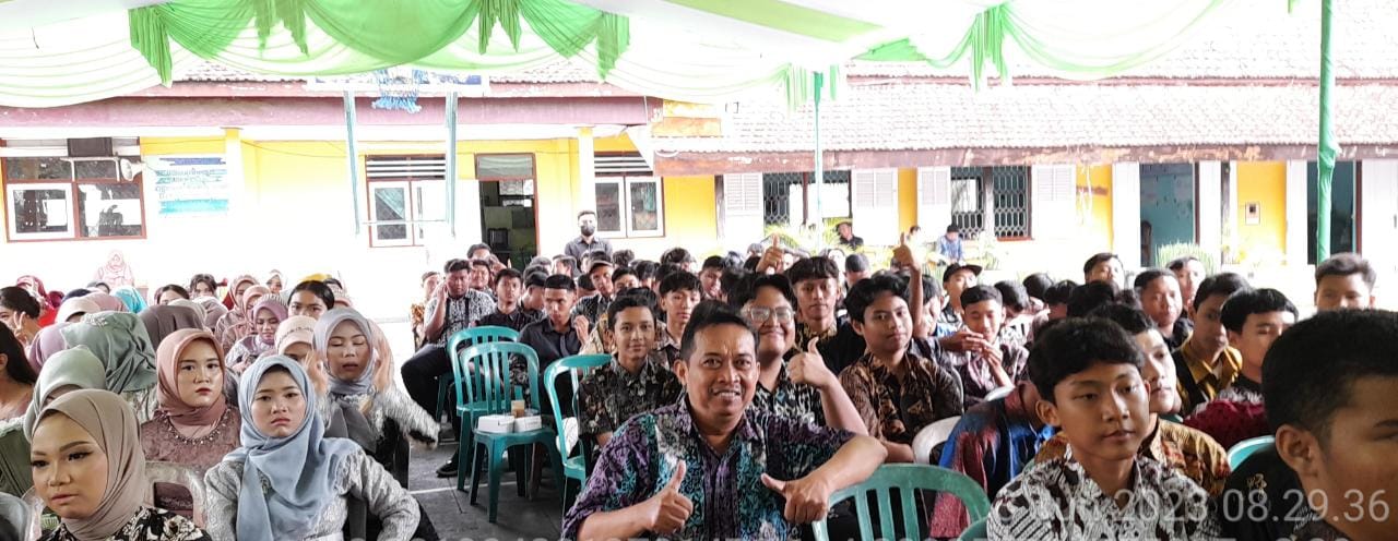 Perpisahan murid kelas IX Smpn 2 rogojampi