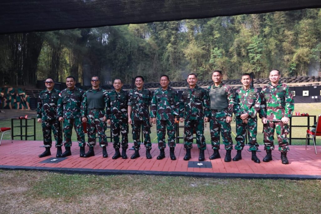 Lomba Menembak Pistol Eksekutif Pati TNI Piala Panglima TNI Tahun 2023 "Ayo Olahraga, Raih Prestasi"
