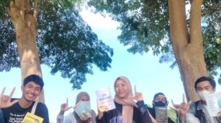 Omah Sinau, Baca Buku Terbuka