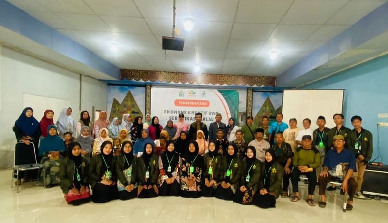 KKN IAI Ibrahimy Genteng, gelar Sertifikasi Halal dan Ekonomi Kratif