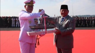 penyerahan dua unit kapal perang baru, KRI Pulau Fani 731 dan KRI Pulau Fanildo 732