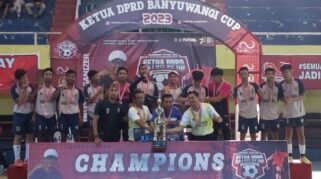 MTs Negeri 1 Banyuwangi Juara Futsal Piala DPRD