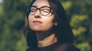 5 Cara yang Bisa Dilakukan Agar Tidak Terjebak di Masa Lalu