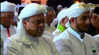 Ditinggal Istri Tercinta, Rizieq Shihab Setia Dampingi Syarifah Dari Sakit Hingga Detik Akhir