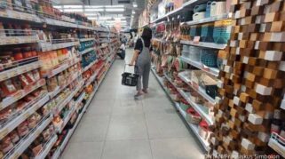 "Potensi Terjadinya Koreksi Penjualan Ritel pada Bulan Februari 2024 Akibat Kenaikan Harga Pangan"