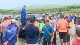 Tim SAR menemukan nelayan yang hanyut di banyuwangi