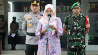 bupati ipuk pimpin apel perayaan tahun baru