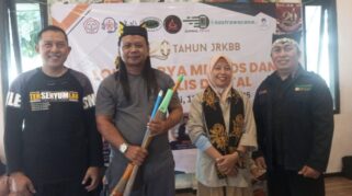 Narasumber Foto Bersama di acara Lokakarya Media Sosial dan Jurnalistik JRKBB