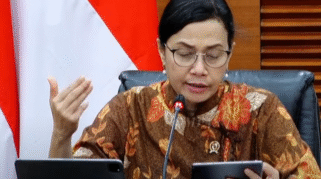Menkeu Sri Mulyani memberikan keterangan pers.