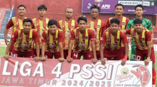 Pemain Inter Kediri berangkat menuju Stadion Diponegoro Banyuwangi