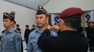 Pelantikan enam pegawai Lembaga Pemasyarakatan (Lapas) Kelas IIA Banyuwangi