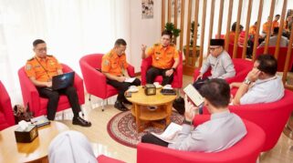 Sekretaris Utama Basarnas, Dr. Abdul Haris Achadi, saat audiensi dengan Wakil Bupati Banyuwangi, Mujiono