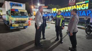 Polresta Banyuwangi Siagakan Personel di Pelabuhan Ketapang