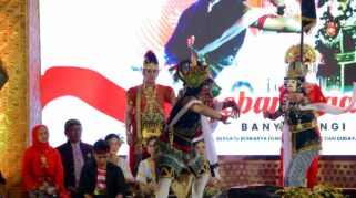 Festival Kebangsaan Banyuwangi menampilkan pertunjukan budaya multietnis