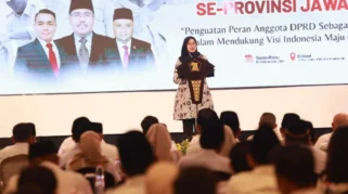 Bimtek Gerindra Jawa Timur di Banyuwangi bersama kepala daerah dan anggota DPRD.