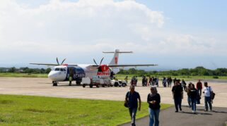 Penerbangan perdana Wings Air rute Lombok Banyuwangi