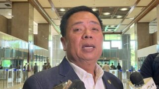 Kapal pinisi tenggelam di perairan Labuan Bajo