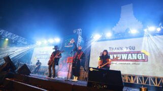 Konser Tandang Bareng Harjaba Banyuwangi galang donasi korban banjir Sumatera