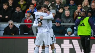 Pemain Manchester United merayakan gol ke gawang Crystal Palace