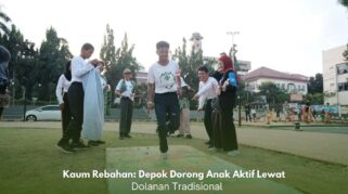 Anak-anak Depok bermain permainan tradisional untuk mengurangi kebiasaan kaum rebahan.