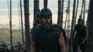 Matt Damon sebagai Odysseus di film The Odyssey