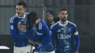 Como 1907 kalahkan Fiorentina 3-1 di Coppa Italia