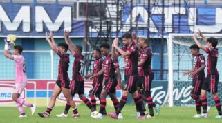 Persipura Jayapura mengenang Mettu Dwaramury