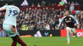 Aston Villa vs Brentford di Liga Inggris