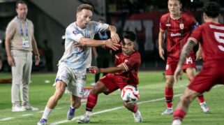 Laga PSIM vs Persis Solo di Stadion Sultan Agung