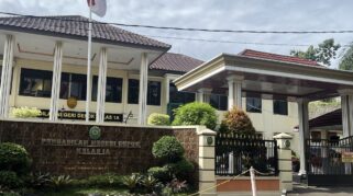 OTT KPK kasus suap eksekusi lahan PN Depok