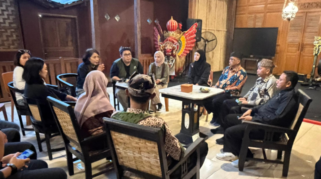 Tim InJourney Holding melakukan peninjauan destinasi wisata di Banyuwangi Februari 2026