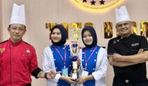 Siswi Kuliner SMK Muhammadiyah 2 Genteng saat mengikuti LKS Kuliner Banyuwangi