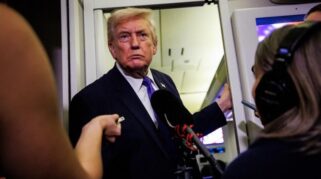 Donald Trump soal perundingan AS-Iran di Oman