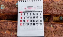 Ilustrasi kalender Jawa Kamis Pahing Februari 2026