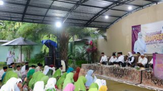 Bupati Banyuwangi menghadiri silaturahmi Ramadan di Kecamatan Sempu