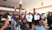 Menteri KKP berdialog dengan nelayan di KNMP Lateng Banyuwangi