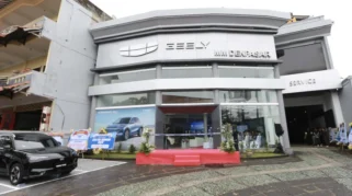 Geely Luncurkan Serbu Dealer: Target 80 Gerai di Indonesia Tahun Ini, Bersaing Ketat dengan BYD & Jaecoo