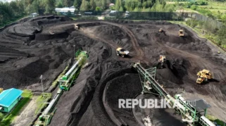 Kementerian ESDM Amankan 150 Juta Ton Batubara untuk DMO 2026 Sambil Pangkas Kuota: Strategi Kendali Harga Global