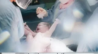 Via Vallen Lahirkan Anak Kedua: Persalinan Dipercepat Karena Rahim Hampir Robek, Simak Detilnya!