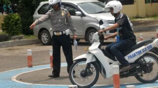 Persyaratan Administrasi untuk pembuatan SIM