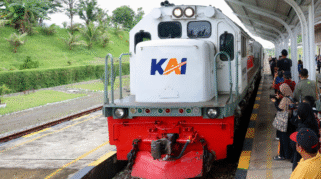 Kereta api baru melayani rute Banyuwangi.